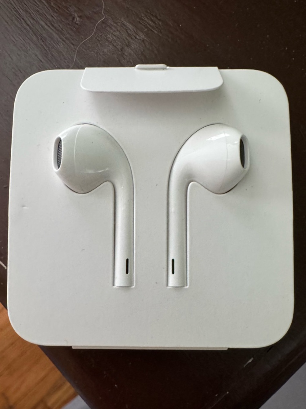 Wired Apple AirPods Lightning Connector